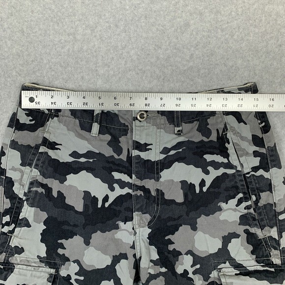Levis Cargo Shorts Mens Sz 29 (30 x 10.5) Camo Gray Black White Tab Army Pockets - Picture 14 of 16